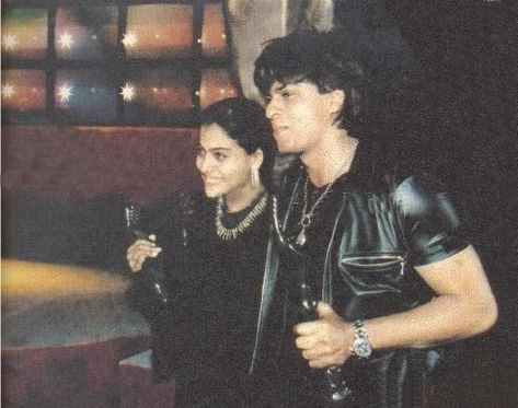 Srk And Kajol, Shahrukh Khan And Kajol, Srk Kajol, Vintage Bollywood Aesthetic, 90s Bollywood Aesthetic, Bollywood Aesthetic, Desi Love, Bollywood Posters, Refined Fashion