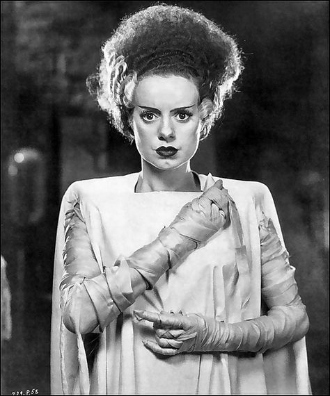 Darkened Rooms presents 'Bride of Frankenstein' at Castell Coch on Sun 2 Feb and Caerphilly Castle on Sat 8 Feb - http://www.chapter.org/darkened-rooms-bride-frankenstein-pg Frankenstein Cosplay, Bride Of Frankenstein Costume, Elsa Lanchester, Frankenstein Costume, Elvira Mistress Of The Dark, Horror Vintage, Anjelica Huston, Boris Karloff, The Creeper