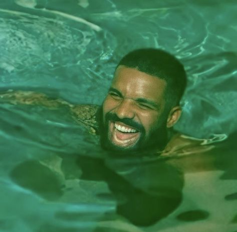 Drake Green Aesthetic, Zesty Drake, Drake Cover, I Love Drake, Drake Aesthetic, Drake Photos, Aubrey Graham, Drake Drizzy, Champagne Papi