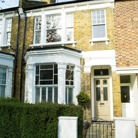 Boho-chic Victorian terrace | Ideal Home | House tour | PHOTO GALLERY Small Victorian Terrace House, Victorian Terrace Front Garden, Small Patio Ideas On A Budget, Victorian Terrace Interior, Terrace House Exterior, Victorian Terraced House, Victorian Terrace House, Cottage Room, Victorian Terrace