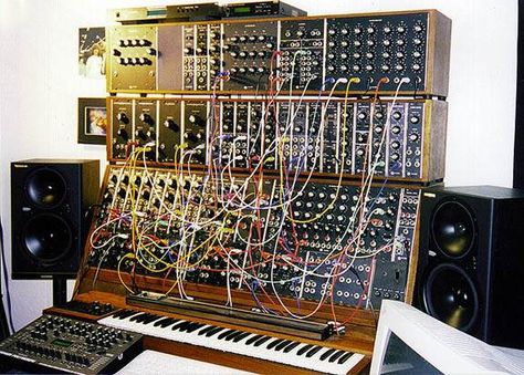 Moog Synthesizer. This analog tone generator represented a dramatic advance over previous electronic instruments in versatility and control by incorporating transistors rather than vacuum tubes, making it far more compact than its predecessors. Robert Moog, who built and sold theramins in the 50s, introduced his prototype synthesizer in 1964. The Moog became a household name overnite with the hit 1968 album Switched-On Bach, recorded by Wendy Carlos. Moog Synthesizer, Vintage Synth, Piano For Sale, Analog Synth, Primal Scream, Music Week, Music Technology, World Party, Gibson Guitars