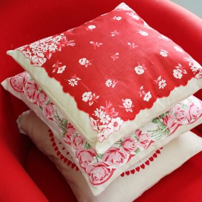 10 Adorable DIY Ideas for Vintage Hankies, a couple of these are great ideas.  The wine bottle and pillows. Pillow Covers Tutorial, Handkerchief Crafts, Pretty Pillows, Pillow Tutorial, Vintage Hankies, Vintage Handkerchief, Pretty Pillow, Sewing Pillows, My Funny Valentine