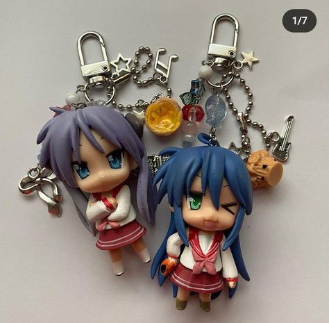 K On Keychain, Basic Japanese Words, Cute Headphones, Cool Keychains, Lucky Star, Cute Keychain, Badge Design, Cute Charms, Charm Set