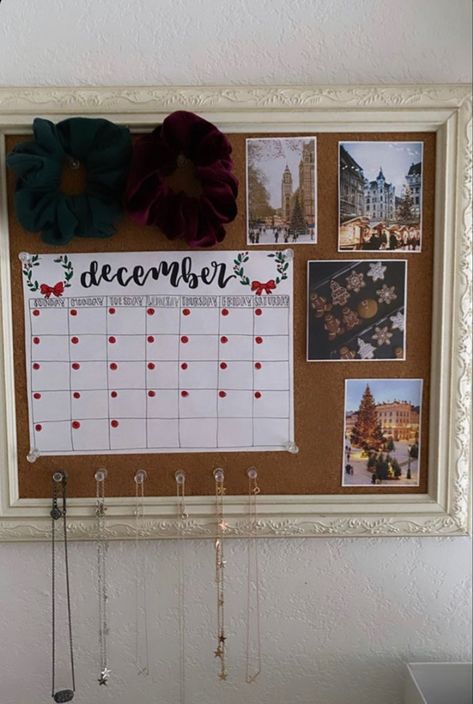 Cute Cork Board, Cork Board Organization, December Baby, Cork Board, Dream Bedroom, Room Organization, White Board, New Room, Dorm Room