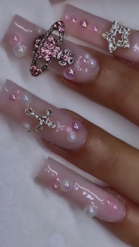 Pink Vivian Westwood Nails, Blue Vivienne Westwood Nails, Vividness Westwood Nails, Pink Vivienne Westwood Nails, Vivien Westwood Nails, Vivienne Westwood Nails, Westwood Nails, Nails 23, Planet Nails