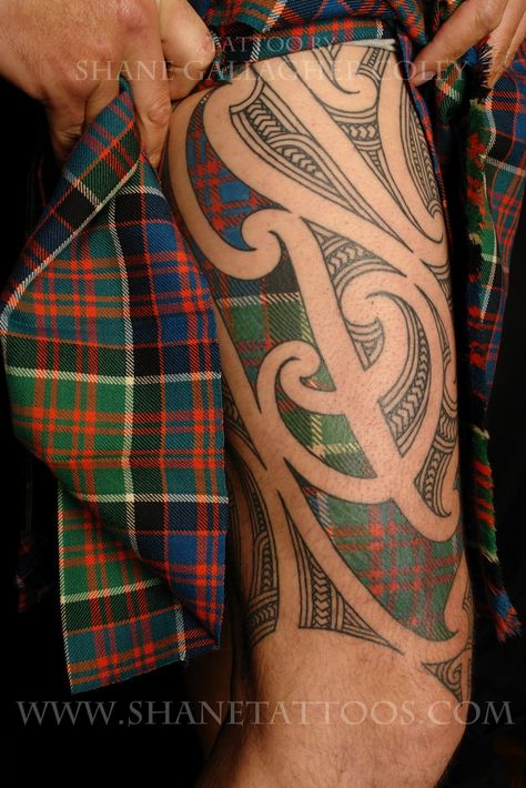 Puhoro Maori/Scottish on William / Shane Gallagher Coley / Aotearoa - New Zealand Shane Tattoo, Scottish Tattoo, Scottish Tattoos, Maori Tattoo Designs, Arrow Tattoos, Elephant Tattoos, Music Tattoos, Maori Tattoo, Feather Tattoos