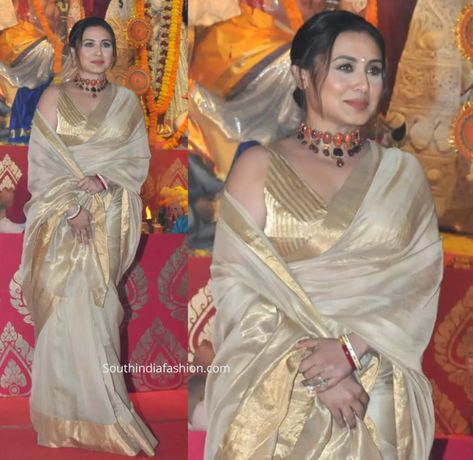 Rani Mukerji's Timeless Elegance: Cream and Gold Chanderi Sari at Durga Puja Festivities! Chanderi Silk Blouse Designs, Rani Mukerji Saree Blouse, Rani Mukerji Saree, Kerala Engagement Dress, Stone Work Blouse, Gold Saree, Draping Styles, Ganesh Puja, Rani Mukerji