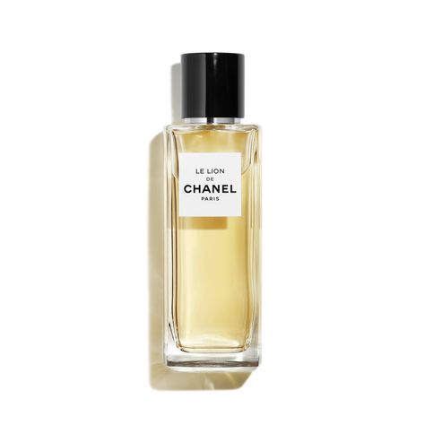 Perfume Chanel, Chanel Fragrance, Spring Fragrances, Parfum Chanel, Mademoiselle Chanel, Chanel Watch, Chanel Boutique, Ginza Six, Feminine Fragrance