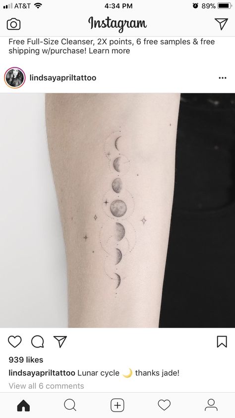 Phases Of The Moon Tattoo, Beautiful Spine Tattoos, The Moon Tattoo, Cuff Tattoo, Moon Phases Tattoo, Horoscope Tattoos, Circle Tattoos, Music Tattoo Designs, Bff Tattoos