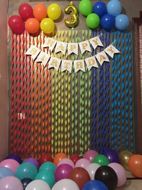 Basic Birthday Decorations, Simple Balloon Decorations At Home, Color Birthday Party, Party Balloons Diy, Birthday Decorations At Home, School Kids Crafts, Simple Birthday Party, Happy Birthday Decor, Birthday Room Decorations