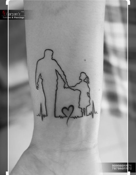 Tattoo Relationship, Dad Daughter Tattoo, Tattoos For Dad Memorial, Father Daughter Tattoos, Son Tattoo, Father Tattoos, Family Tattoo Designs, Inspiration Tattoos