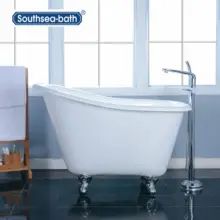 bathroom bathtub small house claw foot cast iron bath tub for soaking Pedestal Tub, Cast Iron Bath, Slipper Tubs, Small Bathtub, Cast Iron Bathtub, Best Bathtubs, Claw Foot Bath, Small Tub, Freestanding Tub Filler