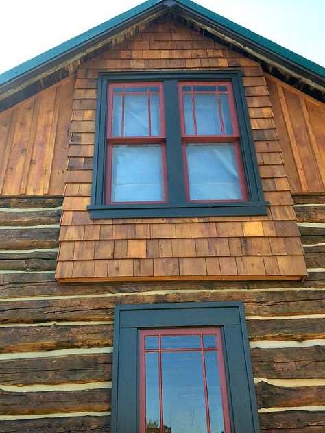 Window trim Cabin Exterior Ideas, Cabin Restoration, Exterior Window Trim, Red Windows, Log Homes Exterior, Log Cabin Exterior, Country Woman, Mountain Home Exterior, Log Cabin Interior