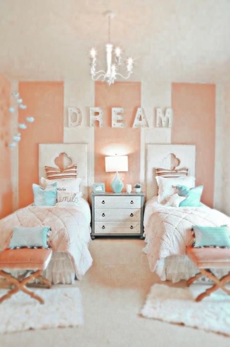 🤍 Basic Bed, Baby Room Colors, Shared Girls Bedroom, Striped Walls, Twin Beds, Dekorasi Kamar Tidur, Girl Bedroom Designs, Shared Bedrooms, Teen Bedroom Decor