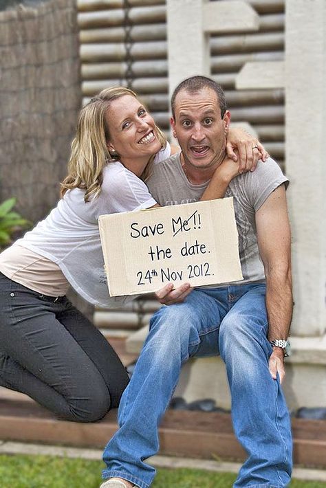 18 Super Save The Date Photo Ideas ❤ See more: http://www.weddingforward.com/save-the-date-photo-ideas/ #weddings #photography #SaveTheDateWeddingIdeas Funny Engagement Photos, Save The Date Pictures, Funny Save The Dates, Funny Photos Ideas, Engagement Humor, Funny Ideas, Unique Save The Dates, Funny Wedding Photos, Creative Wedding Invitations