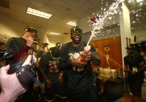 LeBron James and the Cleveland Cavaliers celebrate their first NBA championship… Nba Championships, Nba Champions, Sin City, Style Party, Pop Bottles, Basketball Player, Nba Finals, Nba Players, Golden State Warriors