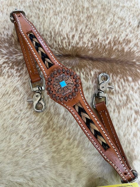 Western Tack Sets, Wither Strap, Western Tack, Teal Accents, Tack Sets, Western Saddle, Western Leather, Bead Leather, Horse Tack