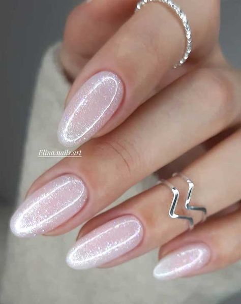 Heart Nail Designs, Pink Glitter Nails, Romantic Nails, White Nail Art, Pretty Nail Art Designs, Bride Nails, Nails 2020, 2020 Trends, New Year's Nails