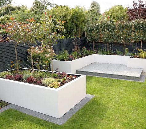 High quality extra large trough planter for modern contemporary garden Trough Planter Ideas, Variety Colours, Plant Troughs, Breezeway Ideas, Large Garden Planters, Extra Large Planters, Modern Planters Outdoor, Long Planter, Garden Troughs