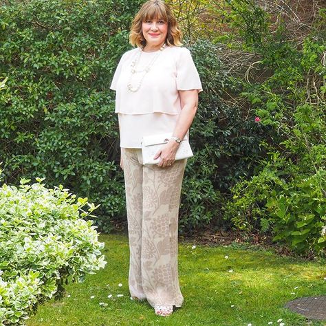 I’m often asked if it’s ok to wear trousers for a wedding so I’ve made a video giving you some ideas of trouser and culotte outfits and lots of tips for what to look out for.  #weddingguest #weddingoutfit #trousersforwedding Wedding Guest Trouser Outfit, Wedding Guest Outfit Trousers, Culottes Outfit, Wedding Outfits For Women, Trouser Outfit, Trouser Outfits, Summer Wedding Guests, Summer Wedding Outfits, Wedding Attire Guest