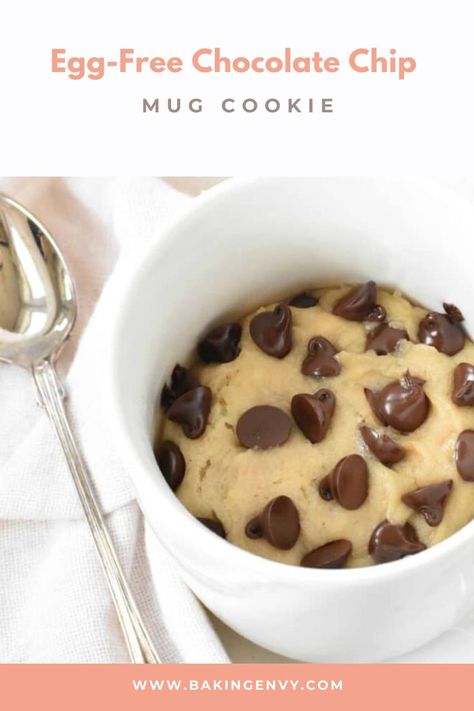 Mug Cookie No Egg, Cookie No Egg, Mug Cake Without Egg, Microwave Recipes Dessert, Mug Cookie Recipes, Chocolate Chip Mug Cookie, Microwave Chocolate Chip Cookie, Single Serve Cookie, Mug Cookie