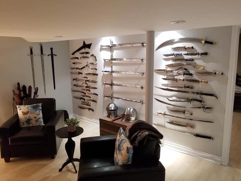 Dojo Aesthetic, Knife Display Ideas, Modern Dining Room Table Decor, Gear Room, Man Room, Klaus Mikaelson, Hope Mikaelson, Interior Wall Design, Home Room Design