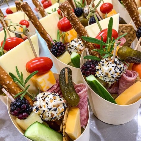 Charcuterie Cups Ideas, Charcuterie Individual, Festive Platter, Charcuterie Cup, Charcuterie Cones, Charcuterie Cups, Charcuterie Inspiration, Party Food Platters, Charcuterie And Cheese Board