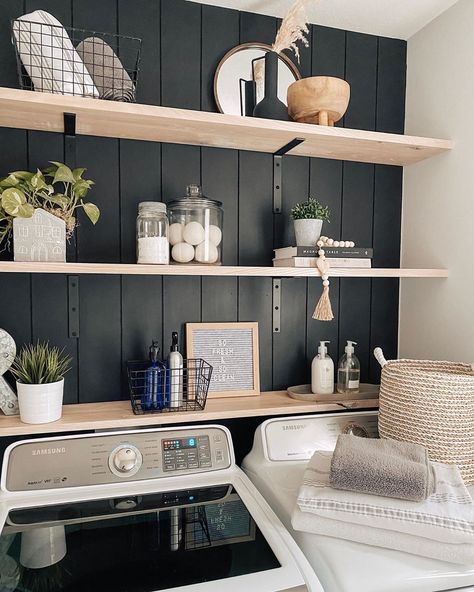 Shelf decor Rustic Farmhouse Decor Ideas, Laundry Room Shelf, Laundry Room Countertop, Diy Farmhouse Ideas, Floating Shelf Decor, French Vintage Decor, Room Shelf, Laundry Room Shelves, Farmhouse Decor Ideas