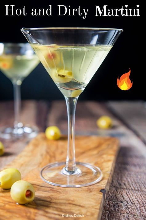 A fiery twist on a classic: this hot and dirty martini recipe with homemade jalapeño vodka is perfect for those who love their cocktails with a kick. Discover how to mix up this spicy, savory favorite for your next event! Jalapeno Drinks Vodka, Spicy Martini Recipes, Savory Cocktail Recipes, Dirty Vodka Martini Recipe, Jalapeño Martini, Extra Dirty Martini Recipe, Jalapeño Vodka, Spicy Martini, Jalapeno Martini