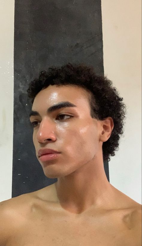 Glass Skin Men, Glowing Skin Men, Perfect Skin Face, Clear Skin Men, Michael Alig, Oily Skin Face, Men's Skincare, Oily Face, Clear Glowing Skin