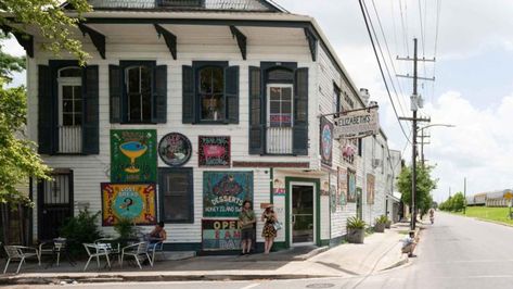 How to Spend the Perfect 3 Day Weekend in New Orleans | Getting Stamped Huge Breakfast, Weekend In New Orleans, Morning Cocktail, 3 Day Weekend, French Creole, Night Bar, Outdoor Dinner Parties, New Orleans Travel, Wine Shop