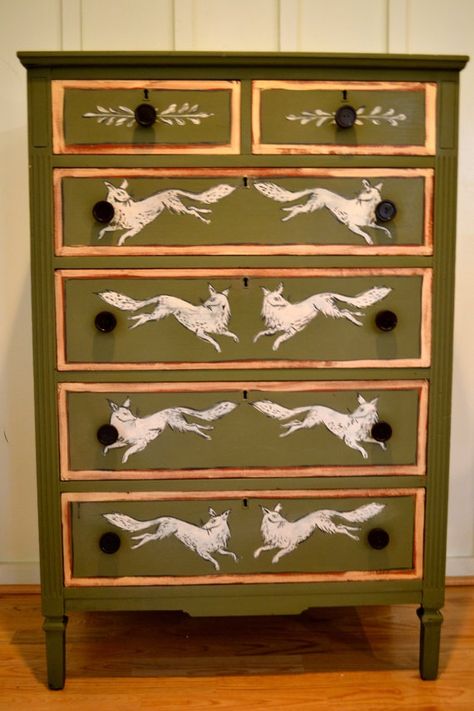 Motif Art Deco, Furniture Renovation, Flipping Furniture, Equestrian Style, Dream House Decor, Decor Furniture, My New Room, Dream Home Design, Repurpose