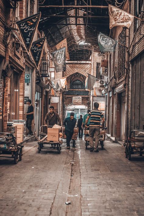 Grand Bazaar, Tehran, Iran, FujiFilm, X-E3, #E4DBD7 Tehran Grand Bazaar, Indian Bazaar Aesthetic, Tehran Bazaar, Tehran Aesthetic, Bazaar Aesthetic, Iran Aesthetic, Iran Photography, Tehran Street, Vintage Iran