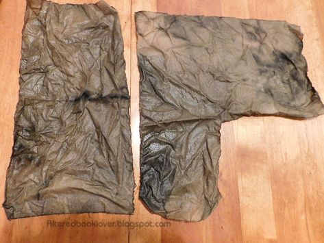 Second Thursday Tutorial: Dyeing fabric using coffee Coffee Dye Fabric, Coffee Dye, Fresh Tulips, Dyeing Fabric, Craft Shed, Weekend Reading, Bad Moms, Dye Fabric, Everyday Gifts