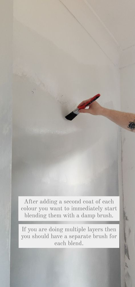 This DIY ombré textured wall paint is better than wallpaper | Real Homes Textured Wall Paint, Ombre Painted Walls, Limewash Walls, Ombre Paint, Gray Painted Walls, Ombre Wall, Diy Ombre, Real Homes, Minimalist Interior Design