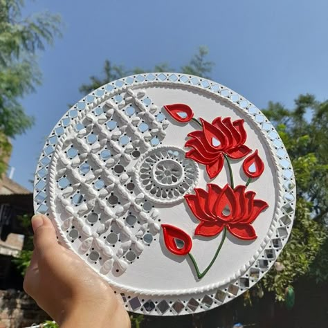 Mirror lippan art , Lotus design Lotus Flower Lippan Art, Flower Lippan Art, Lippen Art Designs Ideas, Lotus Lippan Art Design, Diwali Lippan Art, Lotus Lippan Art, Lippon Art Designs, Modern Lippan Art, Lipin Art