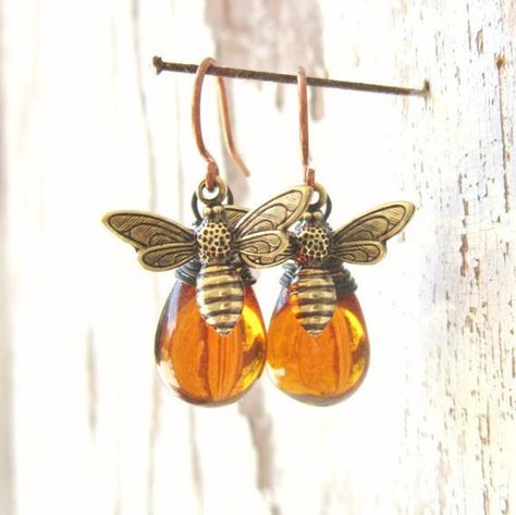 Bee Things, Honey Bee Jewelry, Metal Bee, Buy Earrings Online, Honey Bee Earrings, Best Earrings, Citrine Jewelry, Bee Jewelry, Citrine Earrings