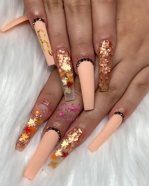 Cartoon Nails, Fall Nail Ideas, Dnd Gel Polish, Cute Acrylic Nail Designs, Nail Colours, Thanksgiving Nails, Nails 2020, Piercing Ring, Belly Piercing