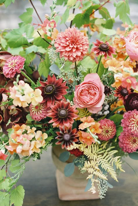 Colorful Rehearsal Dinner, Fall Flower Arrangements, Cut Flower Garden, Fall Wedding Flowers, Bouquet Arrangements, Fresh Flowers Arrangements, Beautiful Flower Arrangements, Autumn Colors, Flower Farm