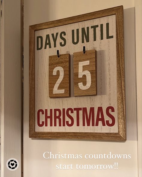 Days Until Christmas Sign Diy, Christmas Count Down, Christmas Day Aesthetic, Diy Countdown To Christmas, Christmas Countdown Ideas, Countdown Calendar Diy, Diy Christmas Countdown, Countdown Ideas, Xmas Countdown