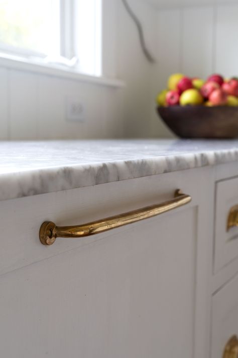 one year of age on our unlacquered brass hardware // the farmhouse kitchen on www.thegritandpolish.com Aged Unlacquered Brass Hardware, Classic Brass Kitchen Hardware, Rejuvenation Massey Hardware, Brass Cabinet Handles Rustic, Old Fashioned Cabinet Hardware, Aged Brass Faucet, Brass Hardware White Kitchen, Unlacquered Brass Kitchen Faucet Pull Down, White Kitchen Cabinets Transitional