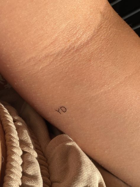 Minimal Initial Tattoo, Tattoo With Letters, Tattoo Initials, Letters Tattoo, Minimal Tattoo Ideas, Black Line Tattoo, Ring Tattoo, Hidden Tattoos, Initial Tattoo