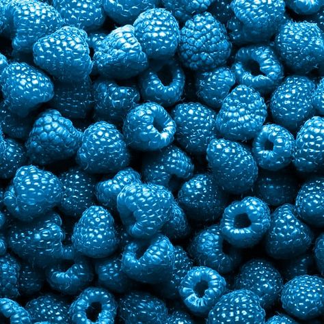 Fruit And Veg Market, Pretty Candy, Blue Fruit, Blue Fruits, Food Wallpaper, Blue Raspberry, Feeling Blue, Fruit And Veg, New Flavour