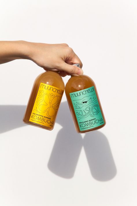 Kombucha Brands, Apple Packaging, Kombucha Bottles, Fermented Tea, Simple Illustrations, Probiotic Drinks, Juice Branding, Bottle Design Packaging, Alcohol Packaging