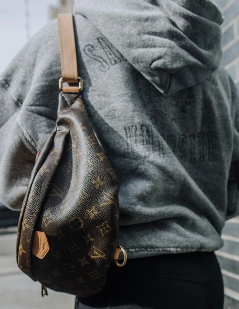 The 5 Best Belt Bags and Fanny Packs of 2023 Lv Bumbag Outfit Street Style, Clare V Grande Fanny Pack, Black Fanny Pack Outfit, Lv Bumbag Outfit, Snatched Face, Louis Vuitton Fanny Pack, Louis Vuitton Sling Bag, Designer Sling Bag, Venue Owner