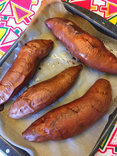 Whole Baked Sweet Potato, Roasted Whole Sweet Potatoes, Oven Baked Sweet Potatoes, Baked Sweet Potato Recipes, Baked Sweet Potato Oven, Perfect Baked Sweet Potato, Fall Casseroles, Sweet Potato Oven, Oven Roasted Sweet Potatoes