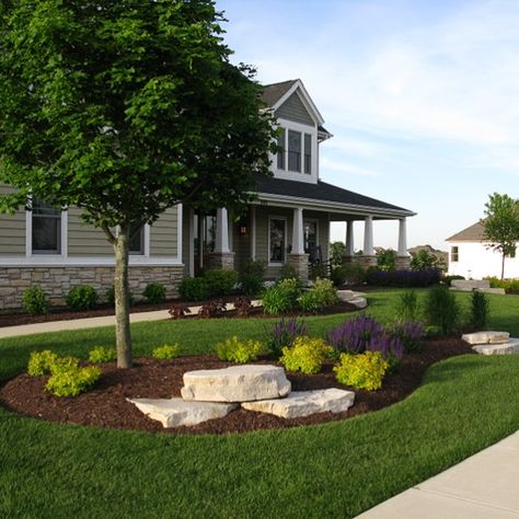 Front Lawn Landscaping, Porch Landscaping, Residential Landscaping, Front Garden Landscape, Driveway Landscaping, Front Yard Design, Front Yard Garden Design, Farmhouse Landscaping, Lawn And Landscape