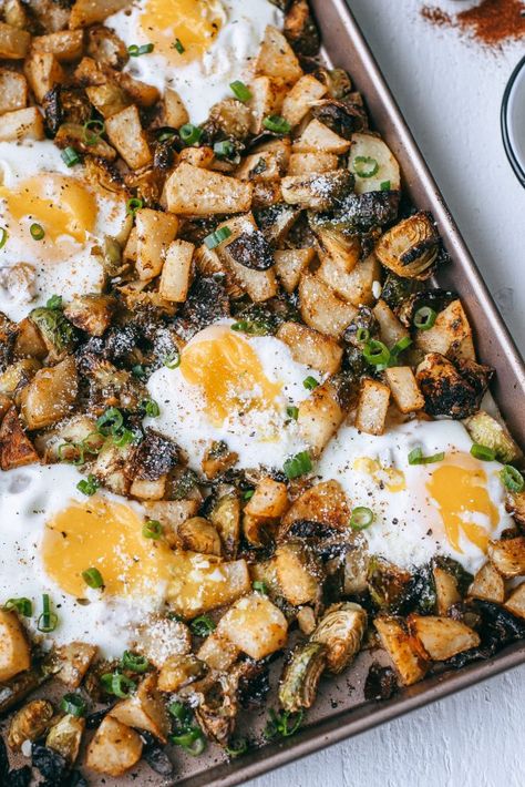 Eggs Brussel Sprouts, Brussel Sprouts And Eggs, Breakfast Brussel Sprouts, Brussel Sprout Breakfast, Gathered Nutrition, Breakfast Sheet Pan, Sheet Pan Breakfast, Paleo Pumpkin Bread, Breakfast Paleo