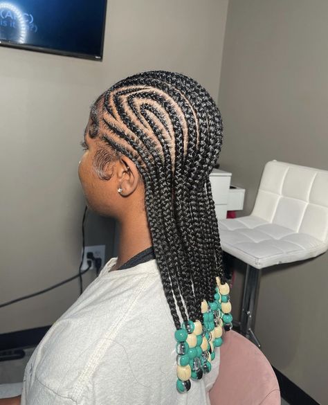 Alicia Keys Braids Hairstyles Medium, Fulani Locs, Medium Length Braids, Corn Roll Hair Styles, Bohemian Curls, Braids Inspiration, Alicia Keys Braids, Medium Hair Braids, 2024 Hairstyles