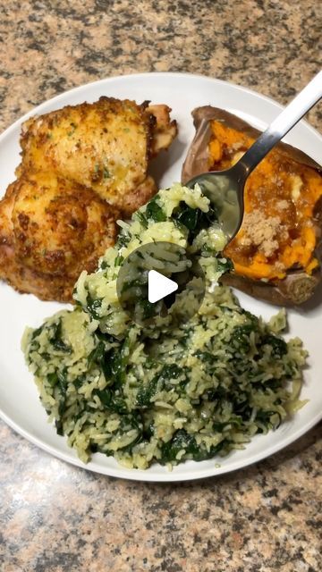 Carman Wilken on Instagram: "If you need an amazing side dish, try this Garlic Butter Spinach and Rice! It’s sooooo good! #garlicbutter #spinach #rice #sidedish #easyrecipe #yum #dinner" Garlic Butter Rice With Spinach, Spinach Rice Recipe Easy, Rice Spinach Recipe, Canned Spinach Recipes Easy, Spinach And Rice Recipes, Spinach Dinner, Canned Spinach Recipes, Spinach Recipes Side, Easy Spinach Recipes